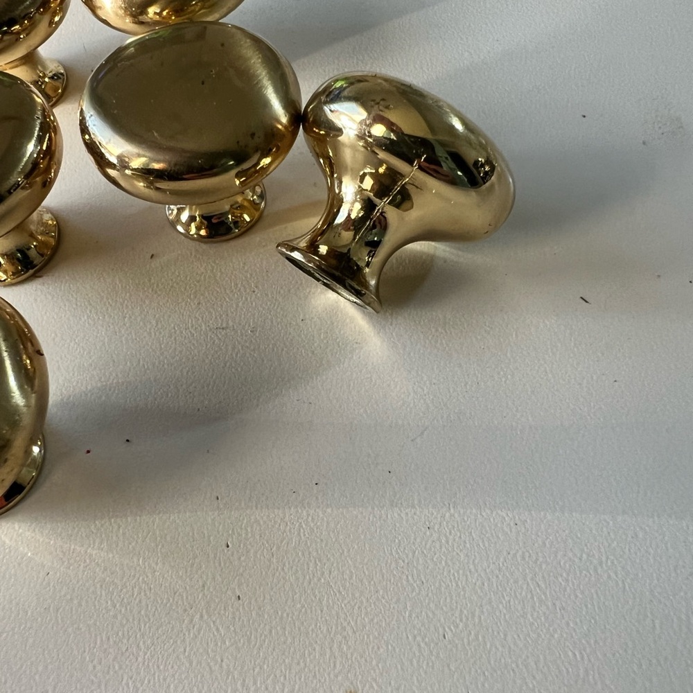 Set of BRASS  Cabinet Knobs by Amerock - Picture 4 of 4